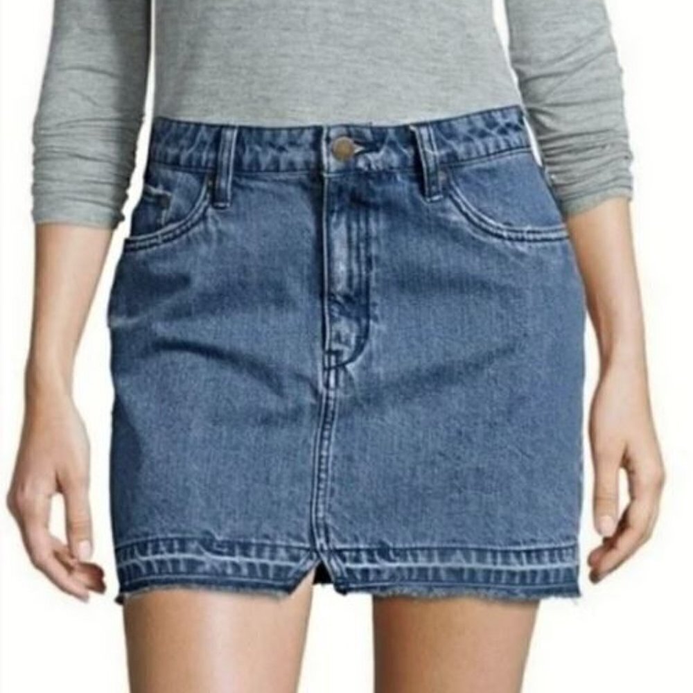 FREE PEOPLE Denim Mini Skirt Frayed Hem Blue Size 10
